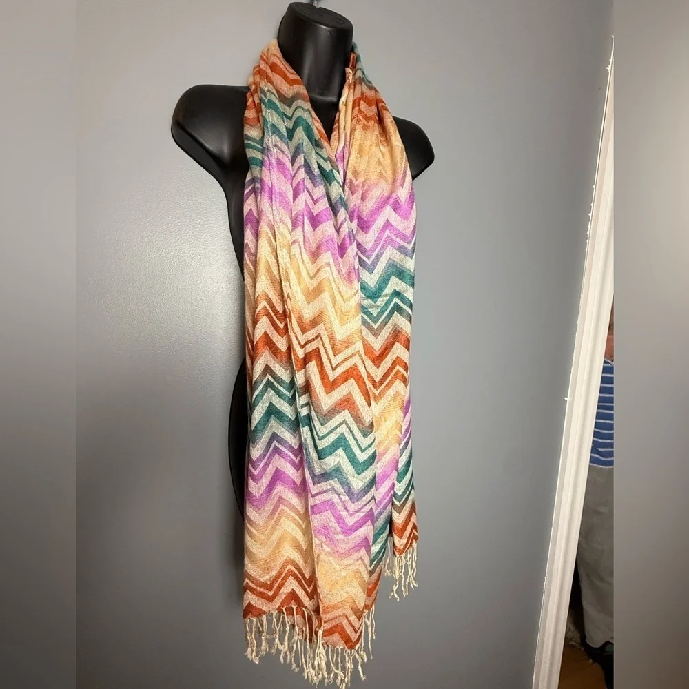 100% Pashmina Wool Scarf Pastel Zig Zag Pattern 27x68 *Flaw*